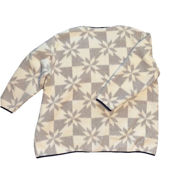 Lands End Fair Isle Snowflake Gray And White Sz 2X Pullover Fleece Outerwear - Picture 2 of 7